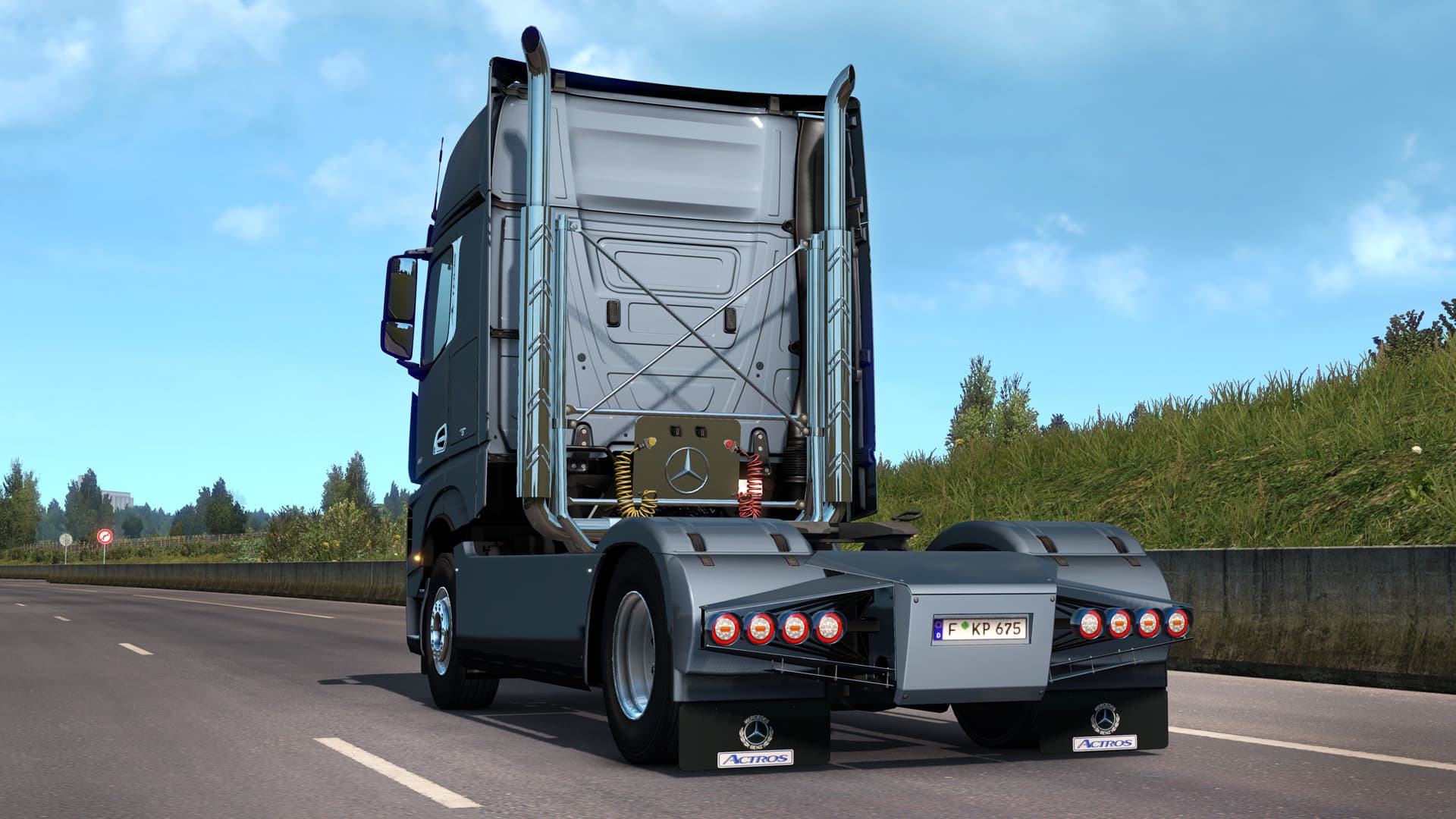 Euro Truck Simulator 2 - Actros Tuning Pack