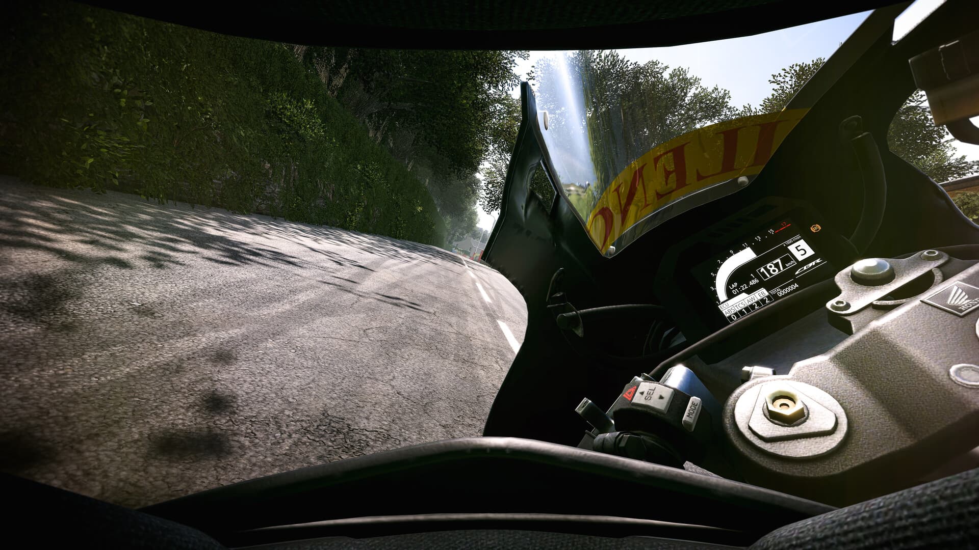 TT Isle Of Man: Ride on the Edge 3